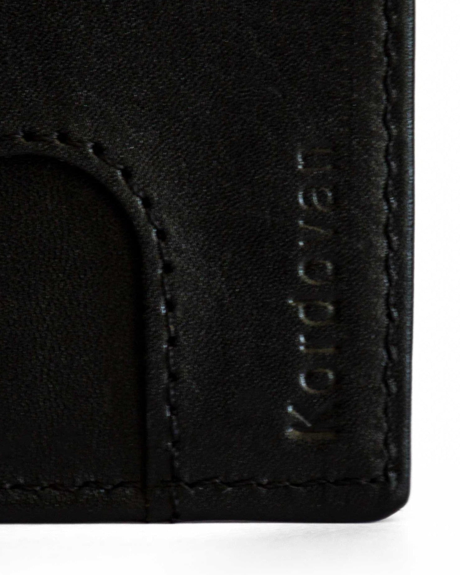 The Access // Minimal Wallet