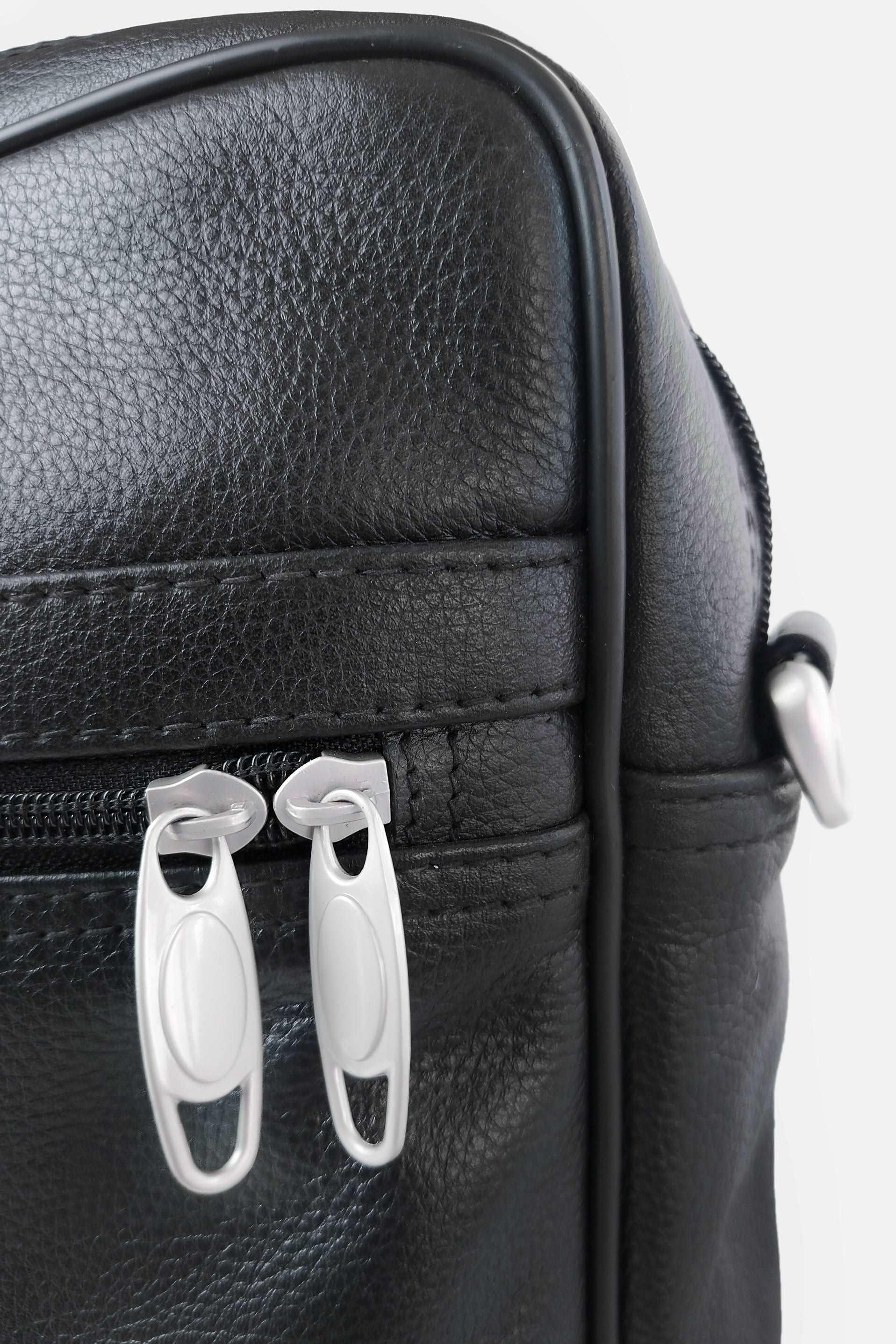 TP Natural Milled leather slim laptop bag by Kordovan