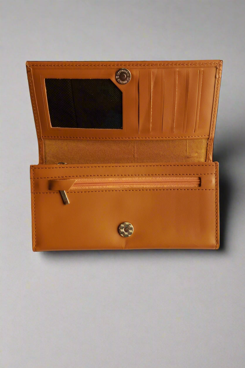 Roxanne Ladies Clutch