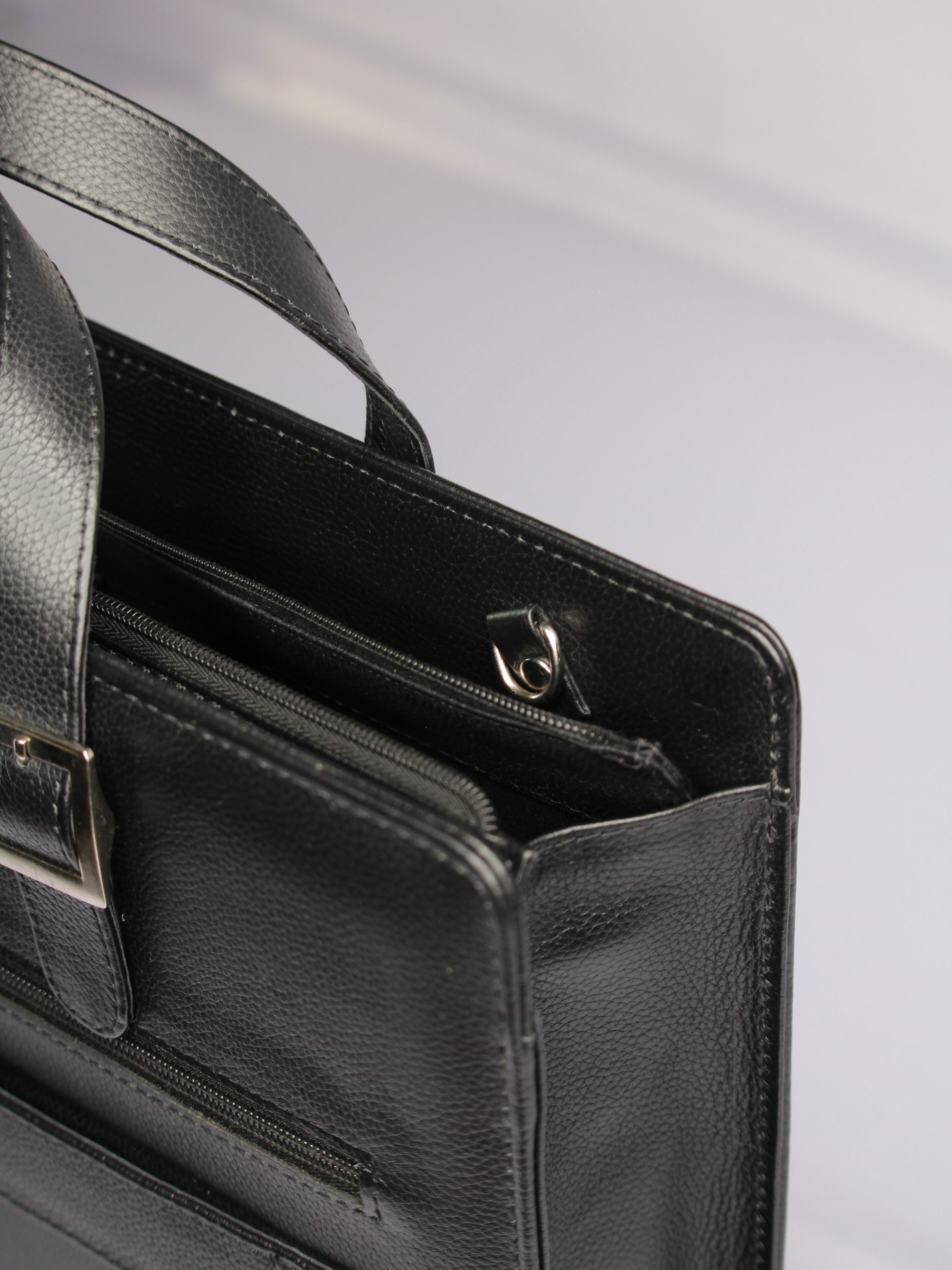 TP The Corporate Office // Laptop Bag