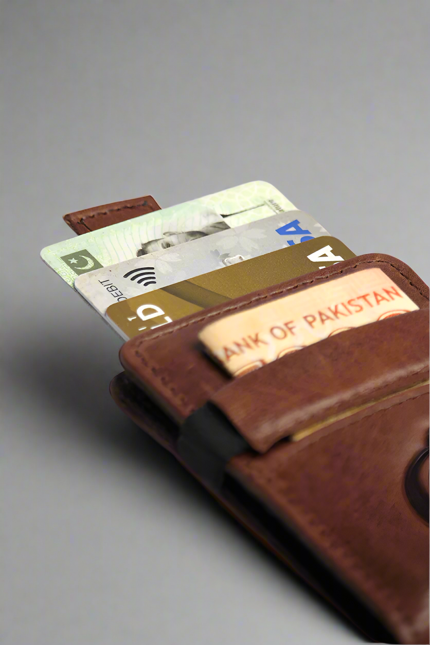 Kodo Vertical 2.0 // RFID Protected Smart & Slim Leather Wallet for Effortless Access