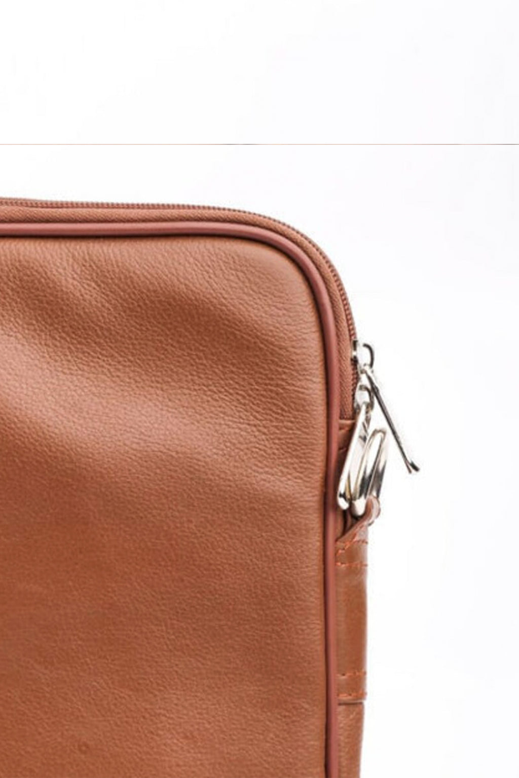 Kordovan Sleek Laptop Sleeves // Tan