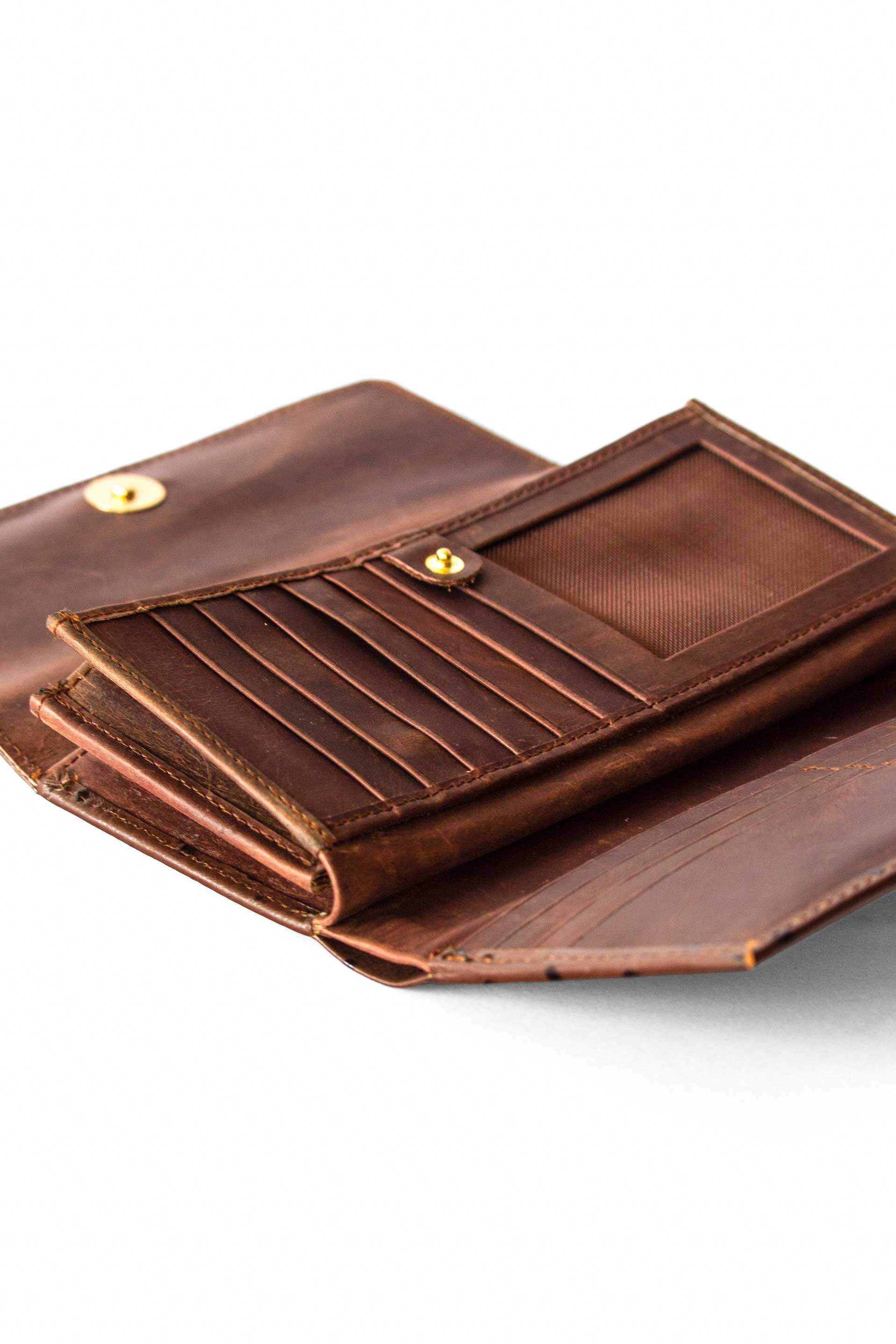 The Luxurious Ladies Clutch & Wallet